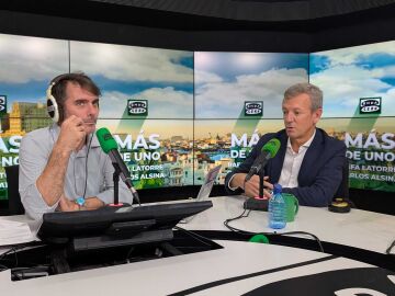 Alfonso Rueda en la entrevista con Rafa Latorre