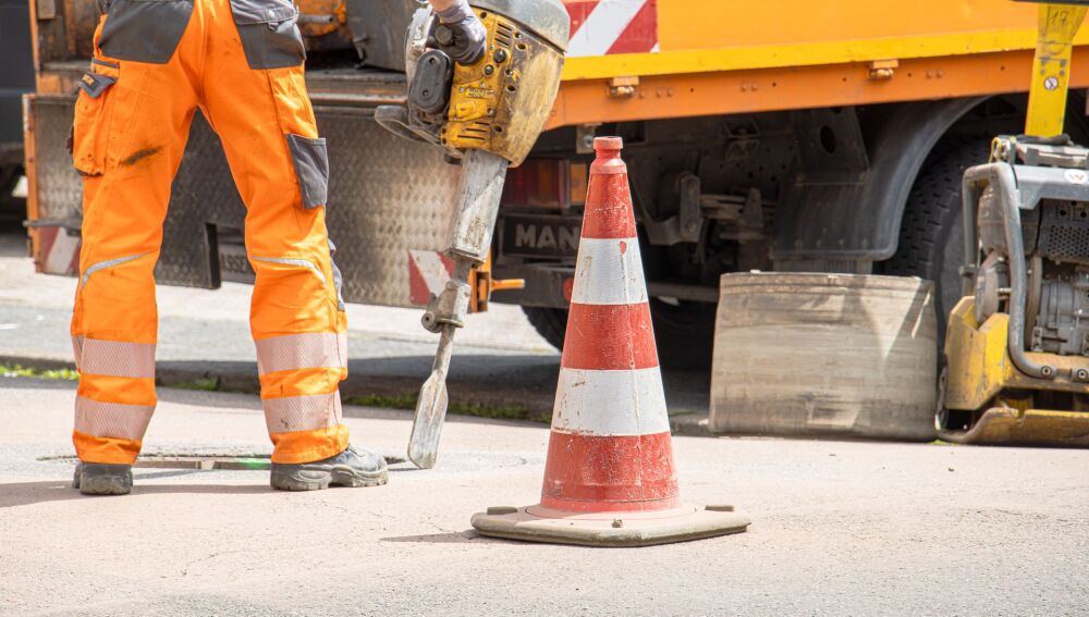 La DGT presenta sus conos conectados para avisar de obras en tiempo real La DGT presenta sus conos conectados para avisar de obras en tiempo real